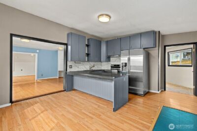 9055 Yakima Avenue , Tacoma, WA 98444 - Photo 8
