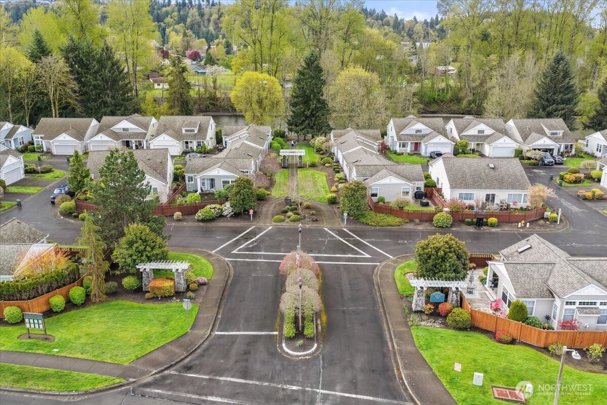 7402 143rd Avenue Ct E, Sumner, WA 98390