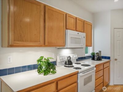 7402 143rd Avenue Ct E, Sumner, WA 98390 - Photo 8