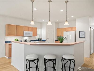 7402 143rd Avenue Ct E, Sumner, WA 98390 - Photo 9