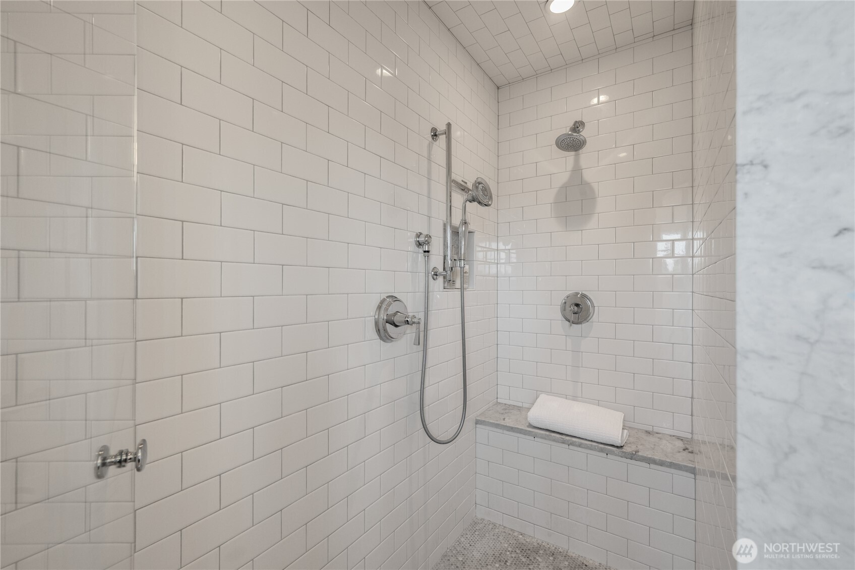 609 NW 74th Street , Seattle, WA 98117