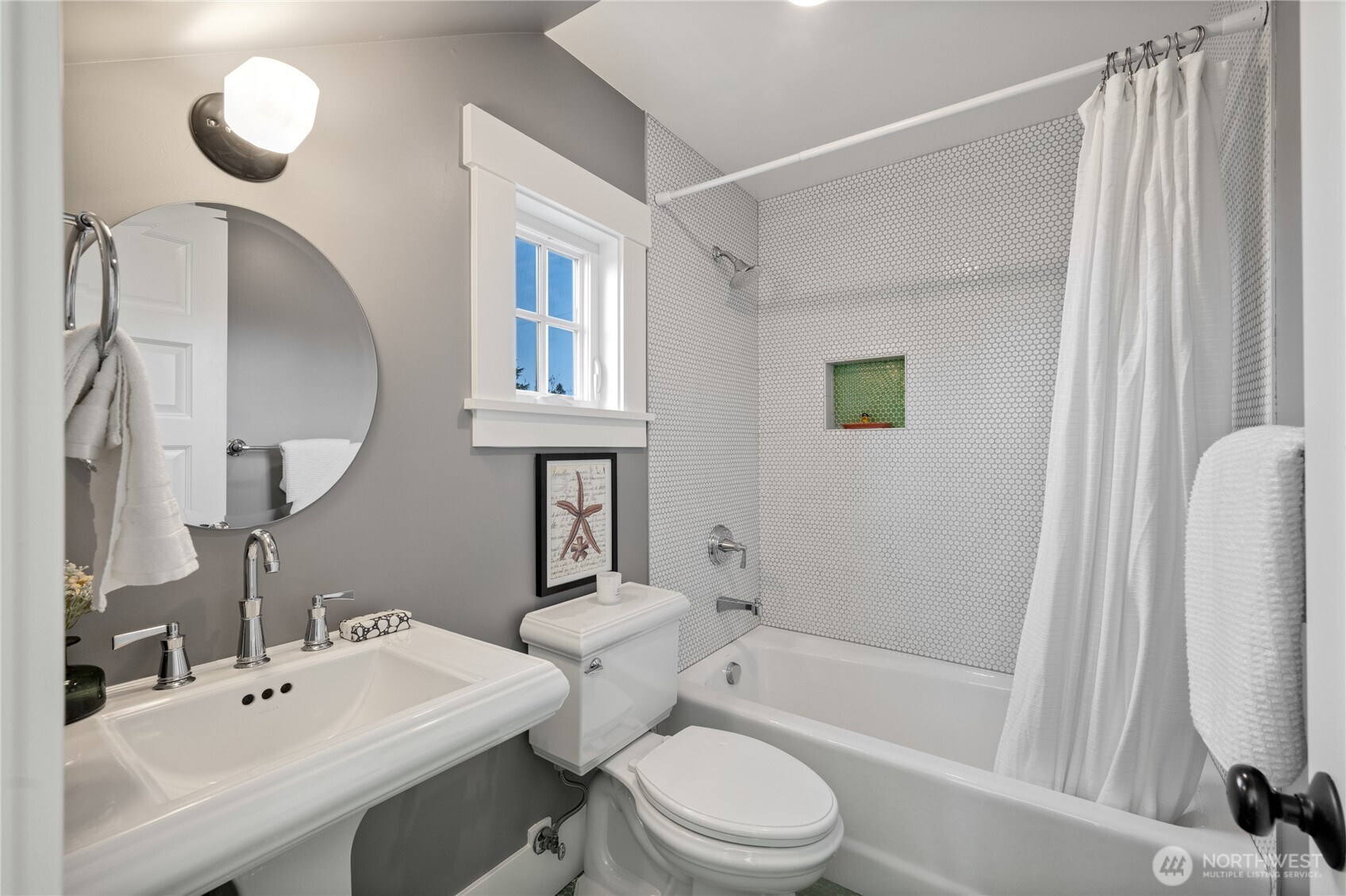 609 NW 74th Street , Seattle, WA 98117