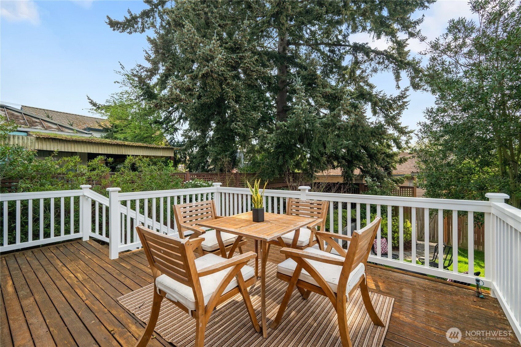609 NW 74th Street , Seattle, WA 98117