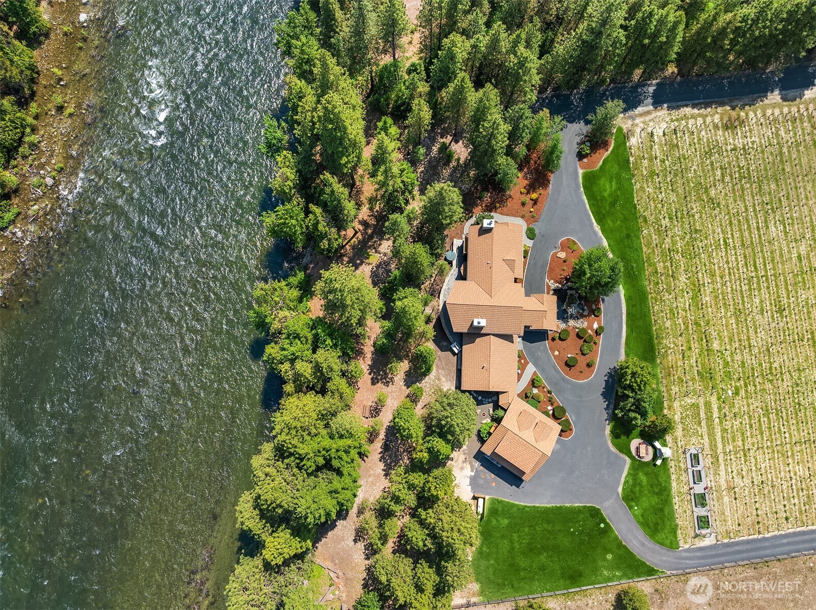 17913 River Road , Leavenworth, WA 98826