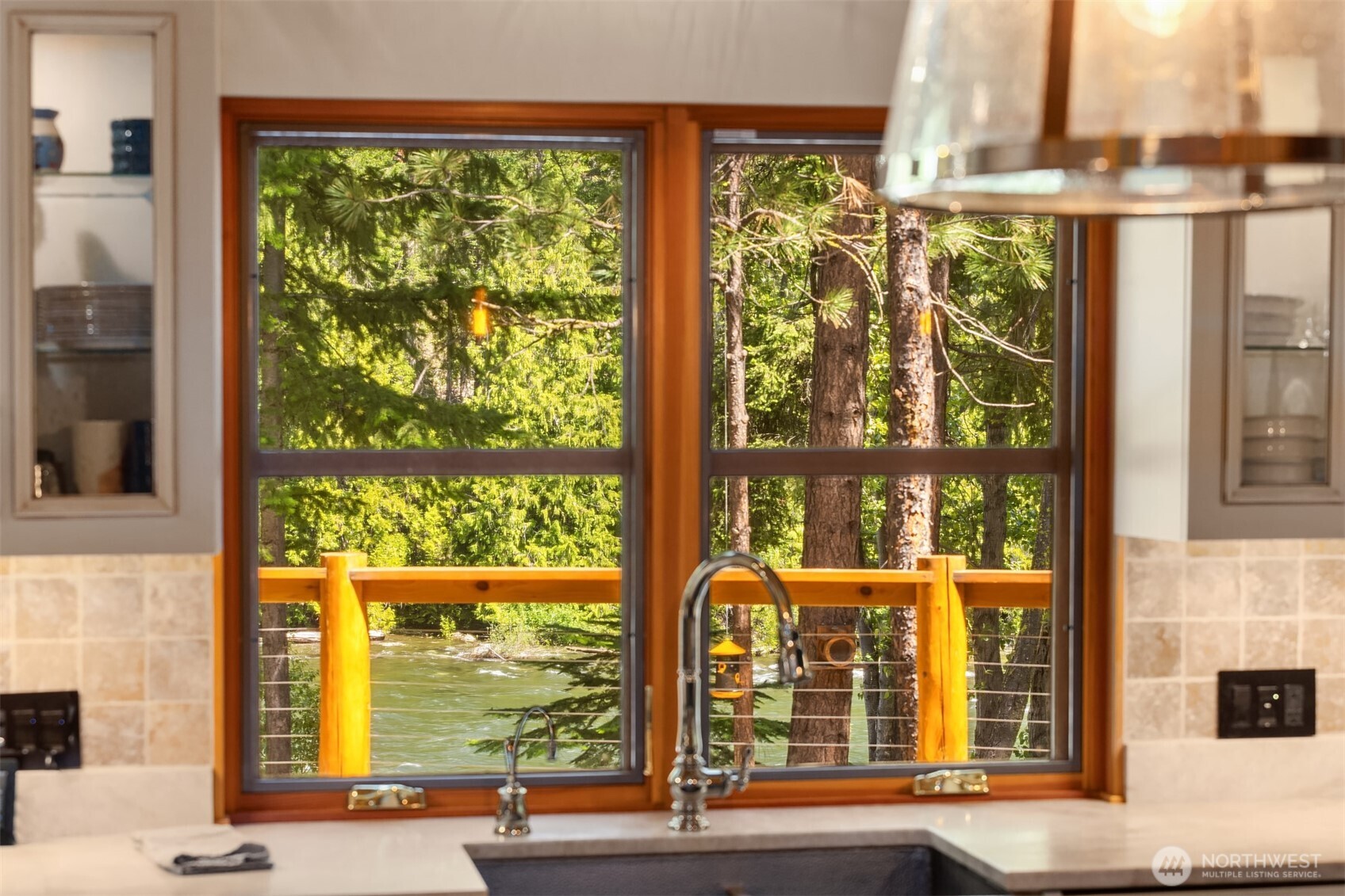 17913 River Road , Leavenworth, WA 98826
