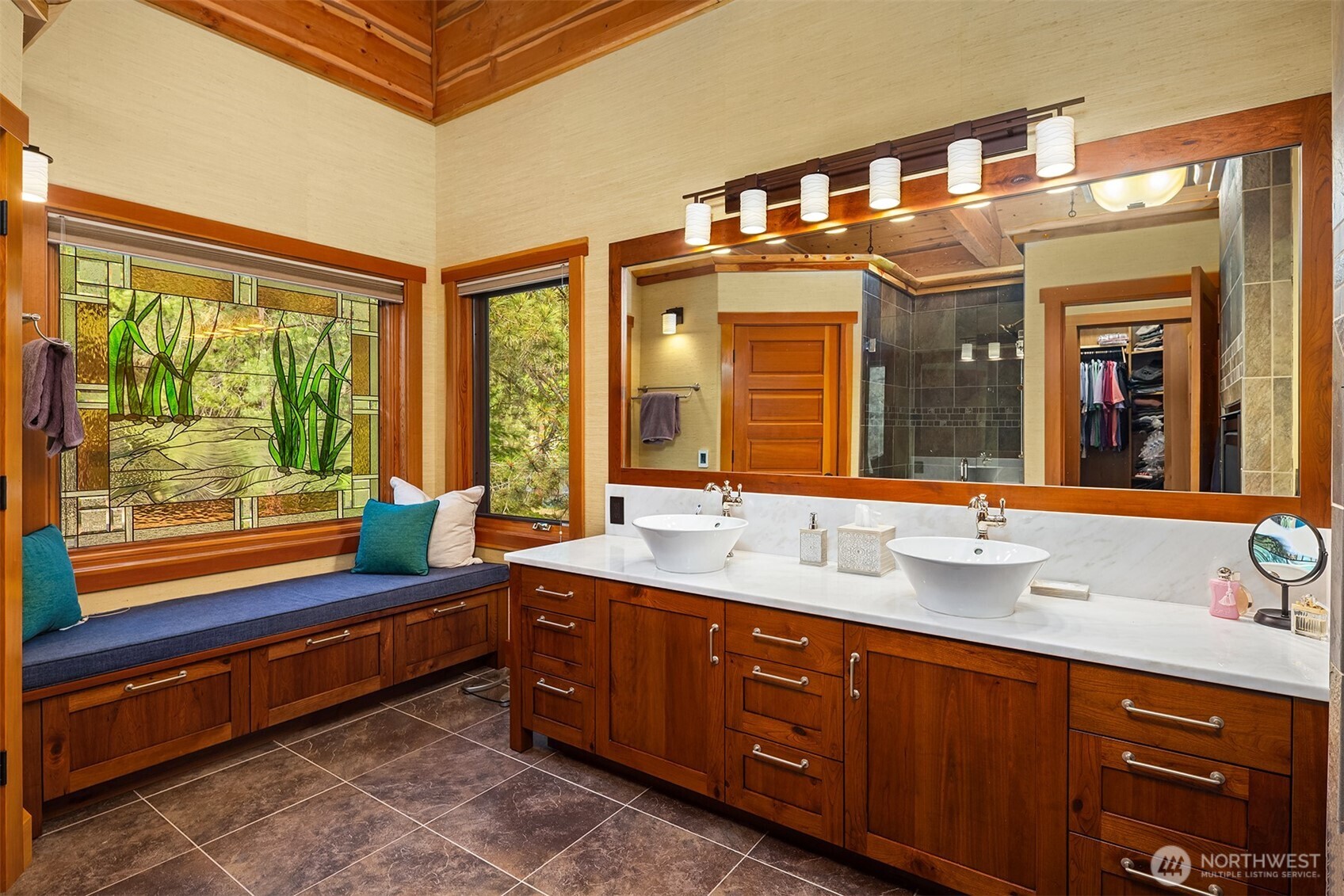 17913 River Road , Leavenworth, WA 98826