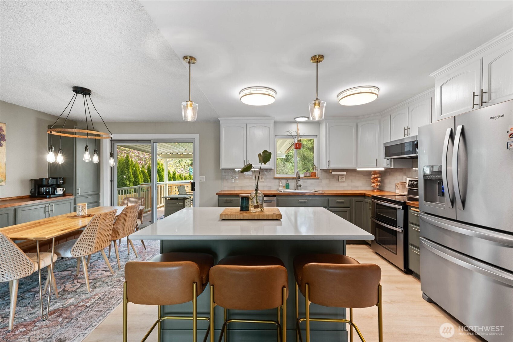 1602 Beech Avenue , Steilacoom, WA 98388
