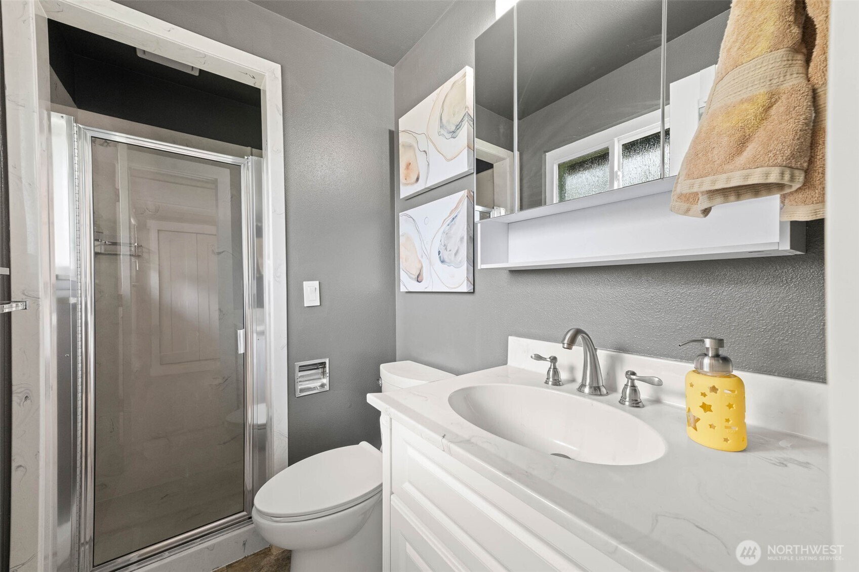 1602 Beech Avenue , Steilacoom, WA 98388