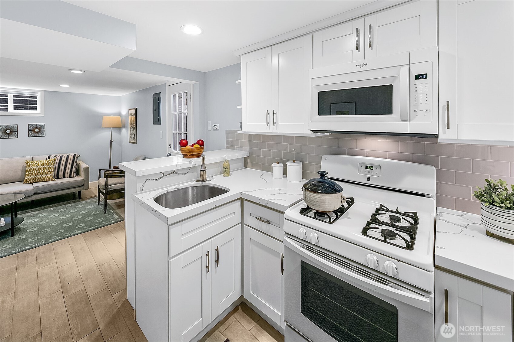 954 19th Avenue E, Seattle, WA 98112