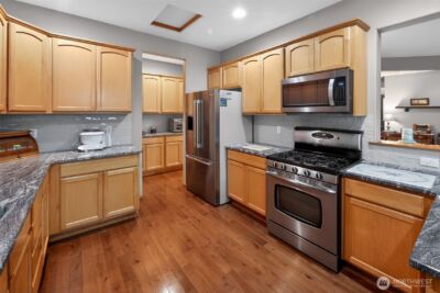 11221 SE 216th Street , Kent, WA 98031 - Photo 11