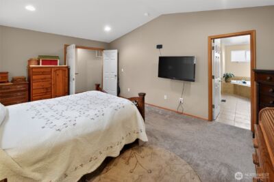 11221 SE 216th Street , Kent, WA 98031 - Photo 21