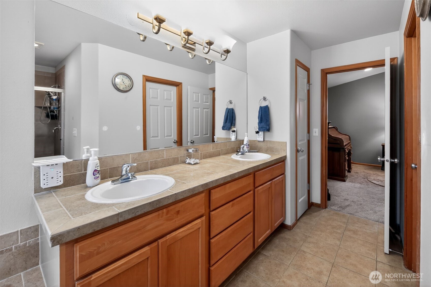 11221 SE 216th Street , Kent, WA 98031