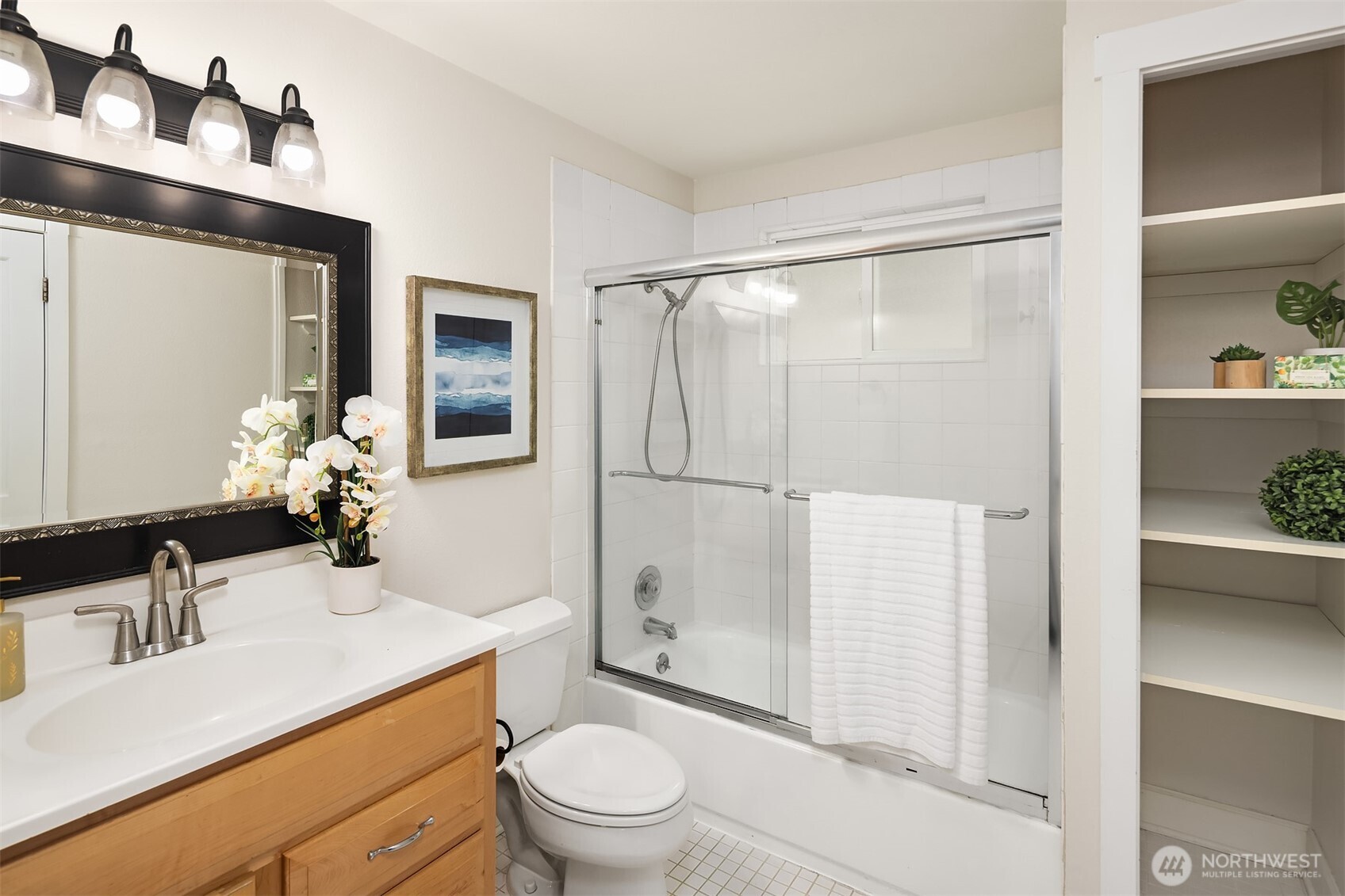14011 98th Avenue NE, Kirkland, WA 98034