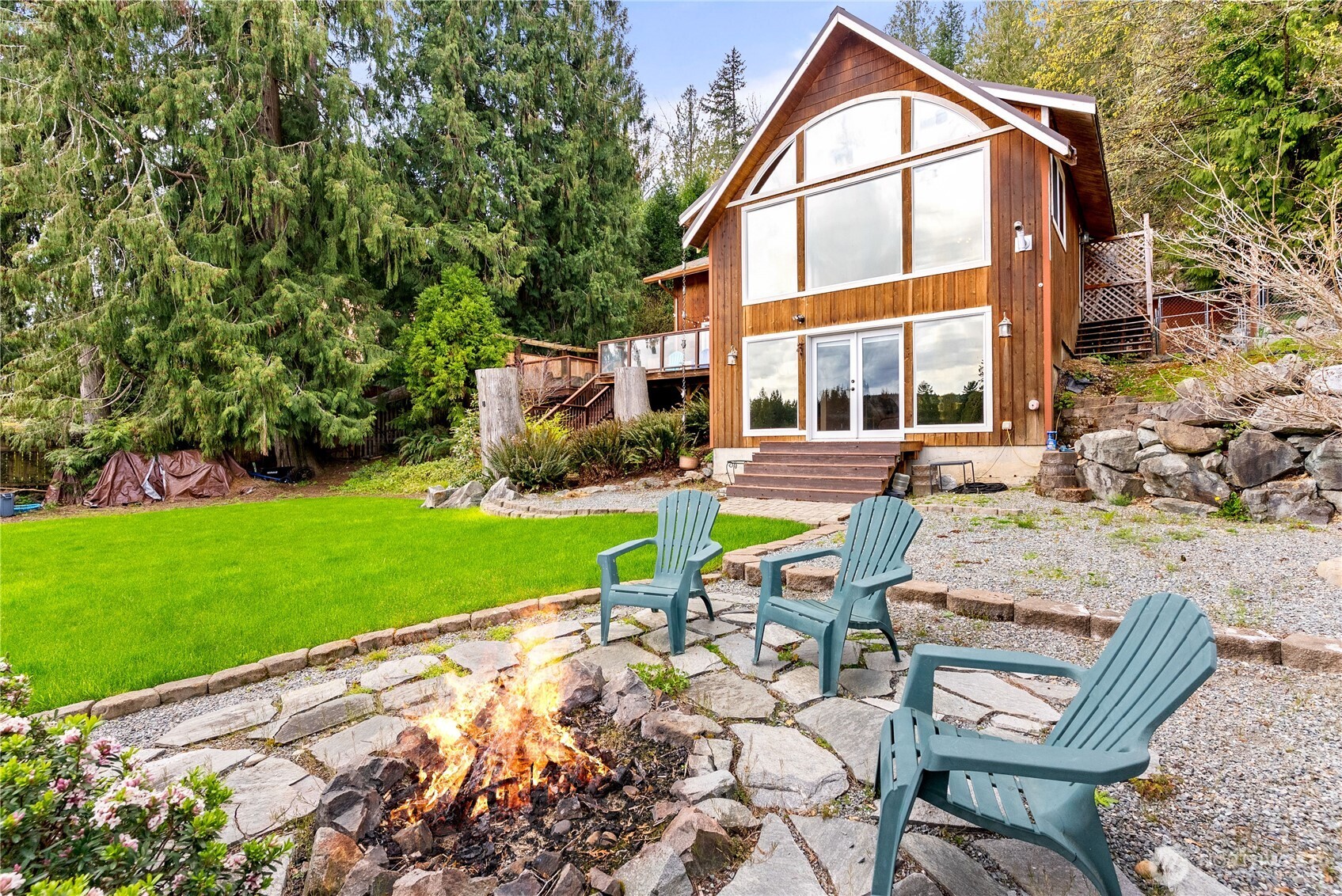 32217 Whitman Lake Drive , Graham, WA 98338