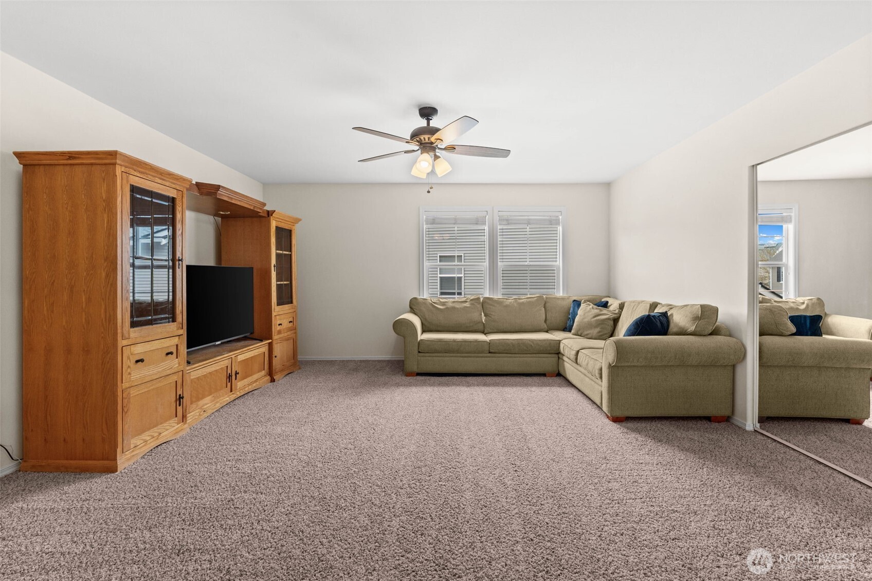 23412 SE 260th Court , Maple Valley, WA 98038-4709
