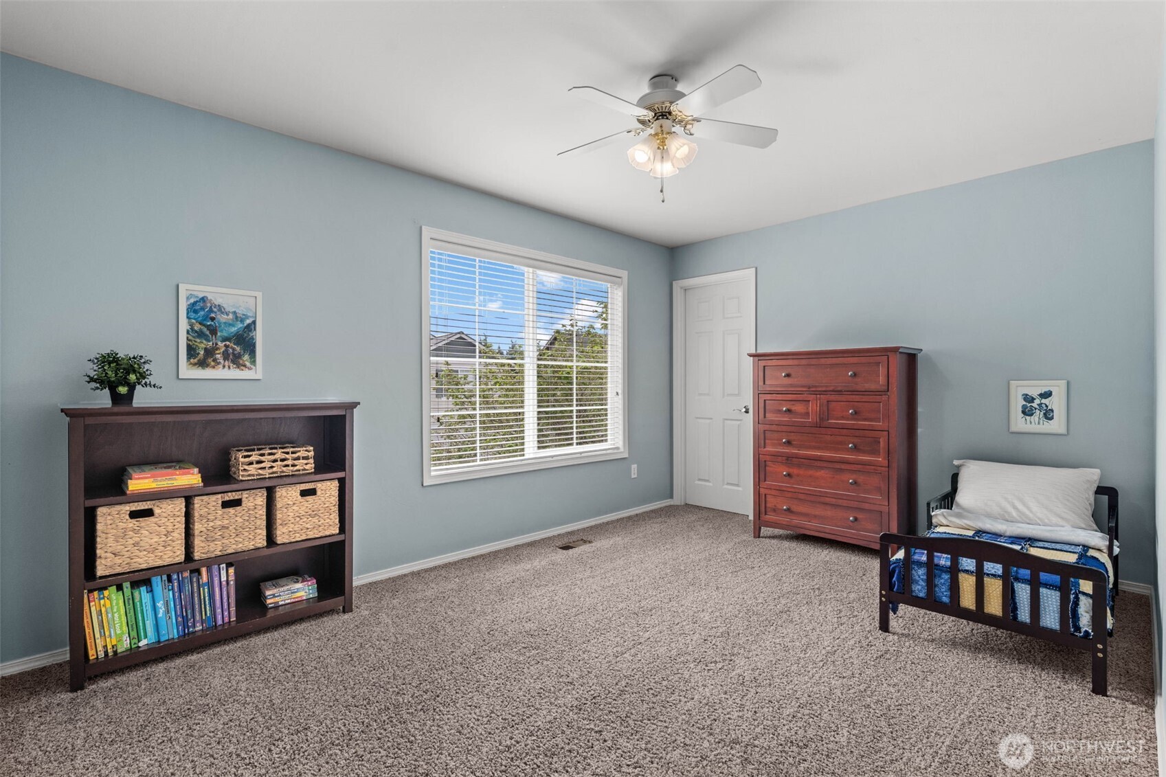 23412 SE 260th Court , Maple Valley, WA 98038-4709