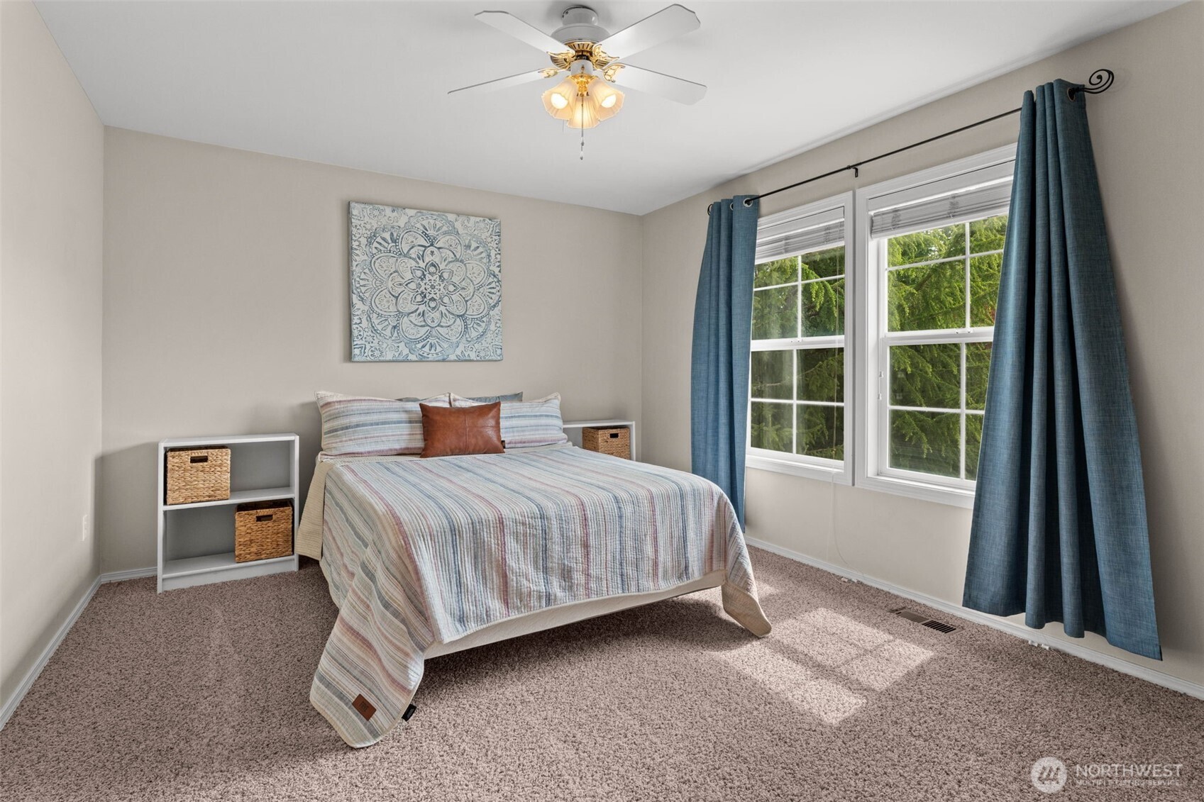 23412 SE 260th Court , Maple Valley, WA 98038-4709