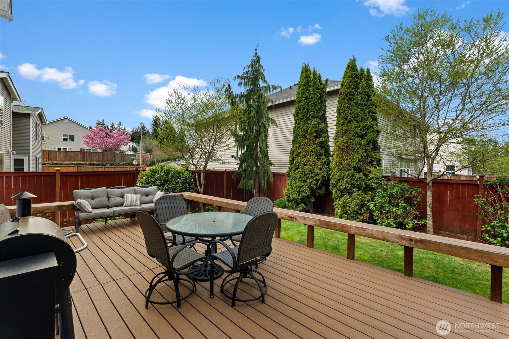23412 SE 260th Court , Maple Valley, WA 98038-4709