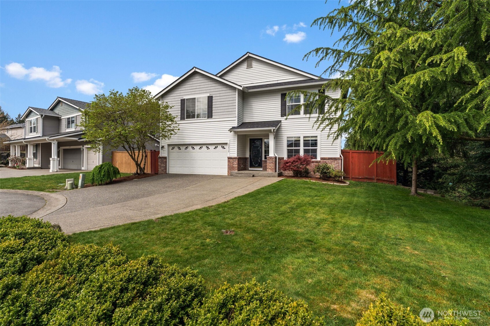 23412 SE 260th Court , Maple Valley, WA 98038-4709