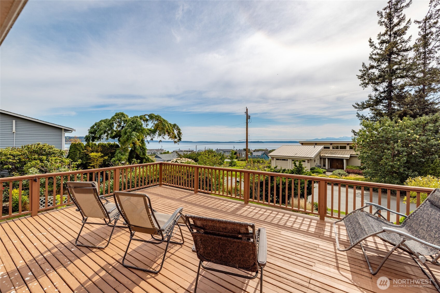 980 Moonraker Drive , Freeland, WA 98249