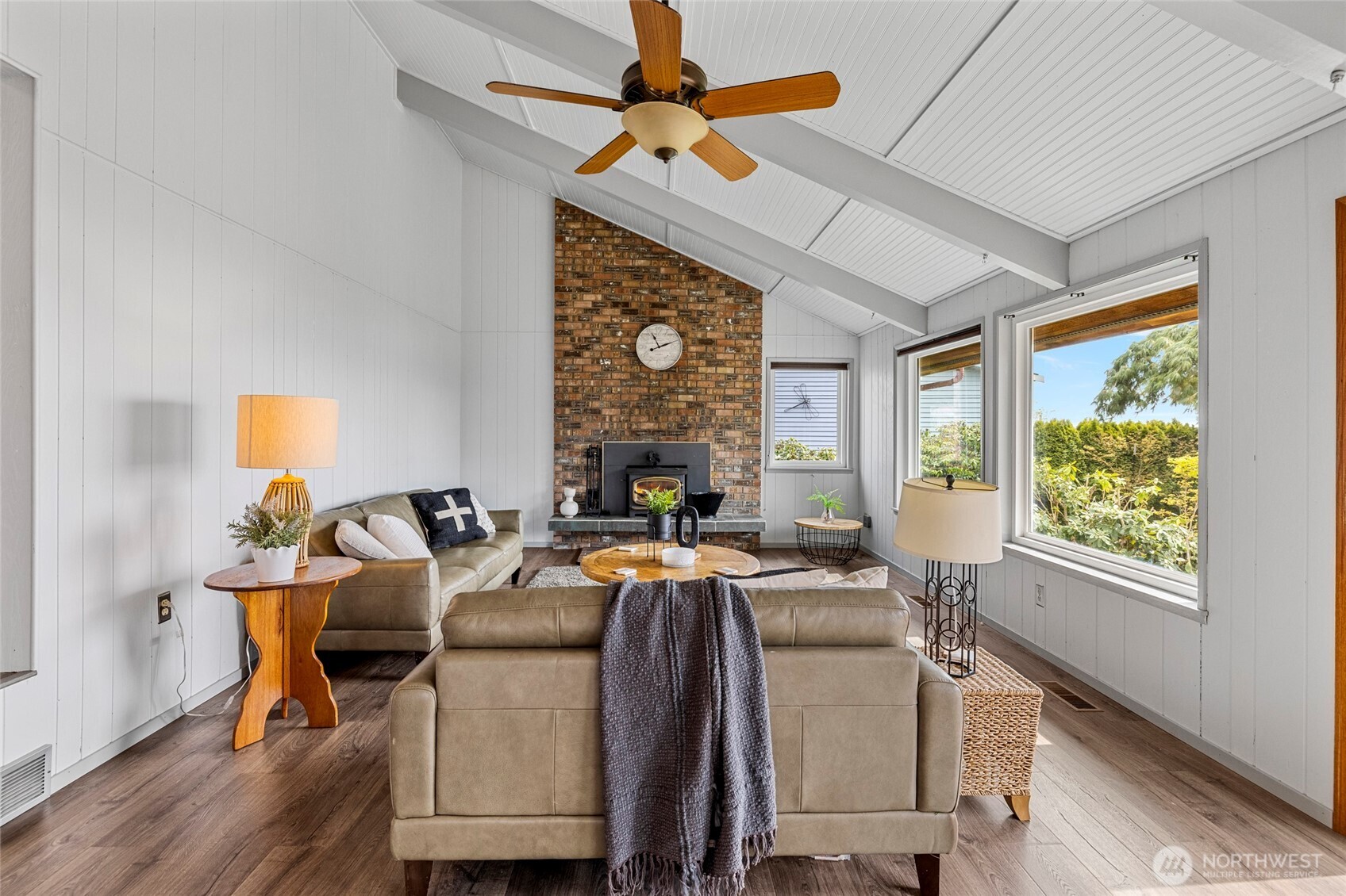 980 Moonraker Drive , Freeland, WA 98249