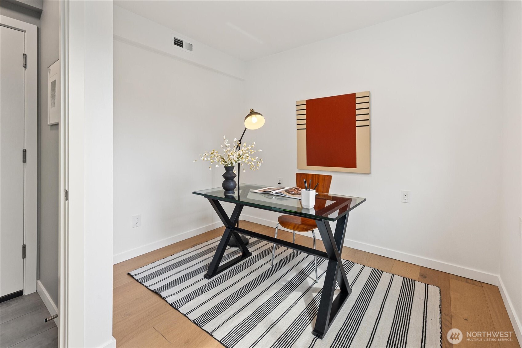 9226 Matthews Avenue NE, Seattle, WA 98115