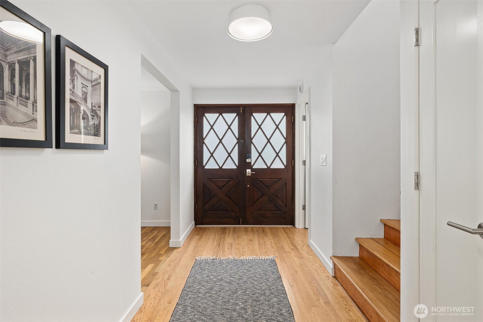 9226 Matthews Avenue NE, Seattle, WA 98115