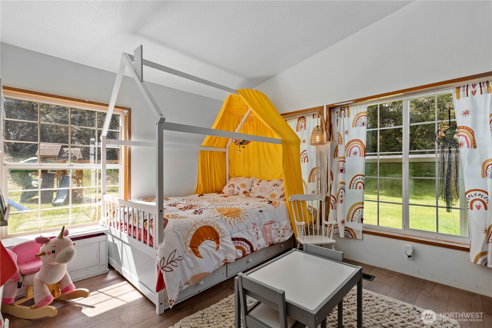 9342 Phillips Road SE, Port Orchard, WA 98367-8535
