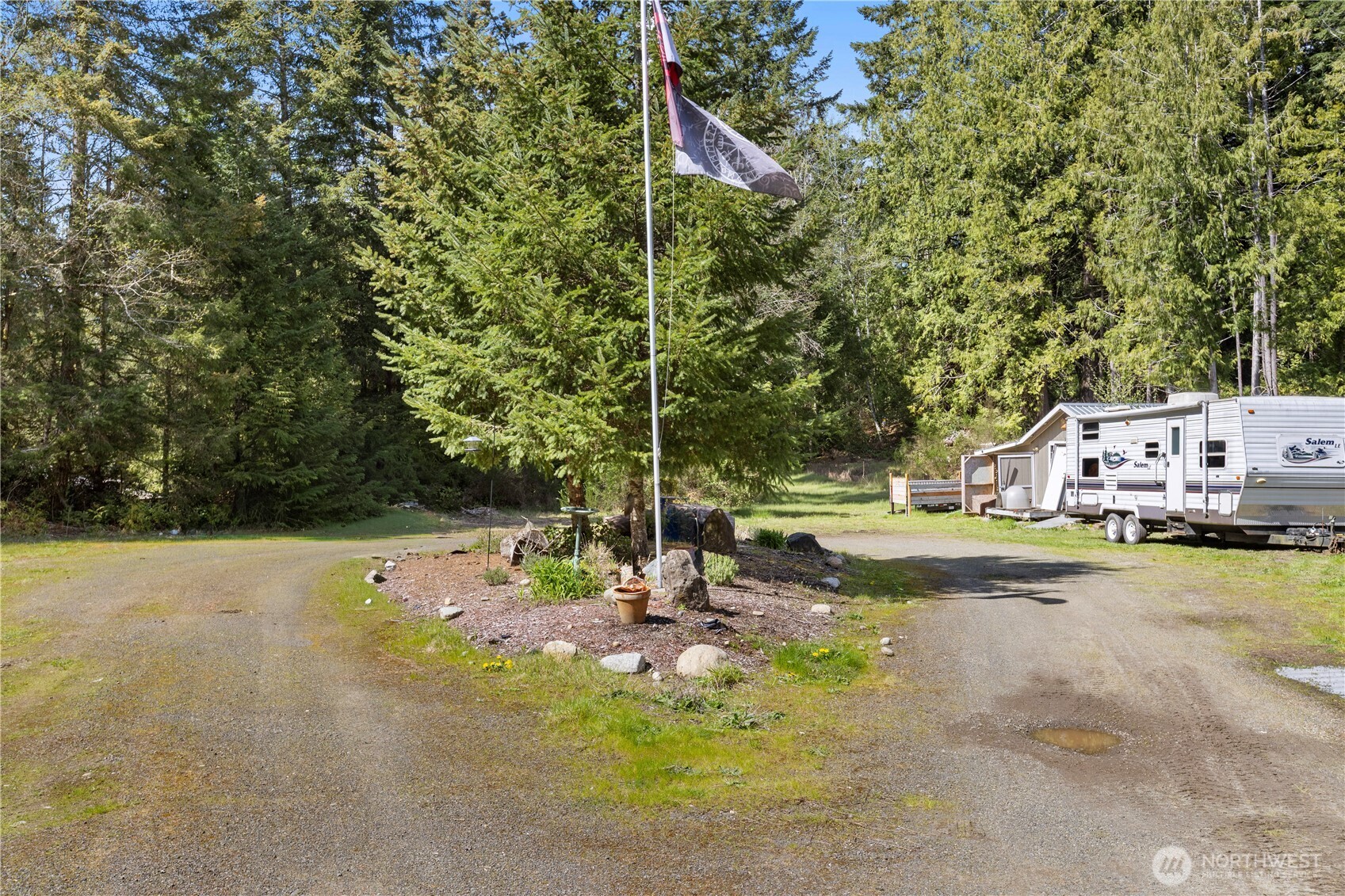 9342 Phillips Road SE, Port Orchard, WA 98367-8535
