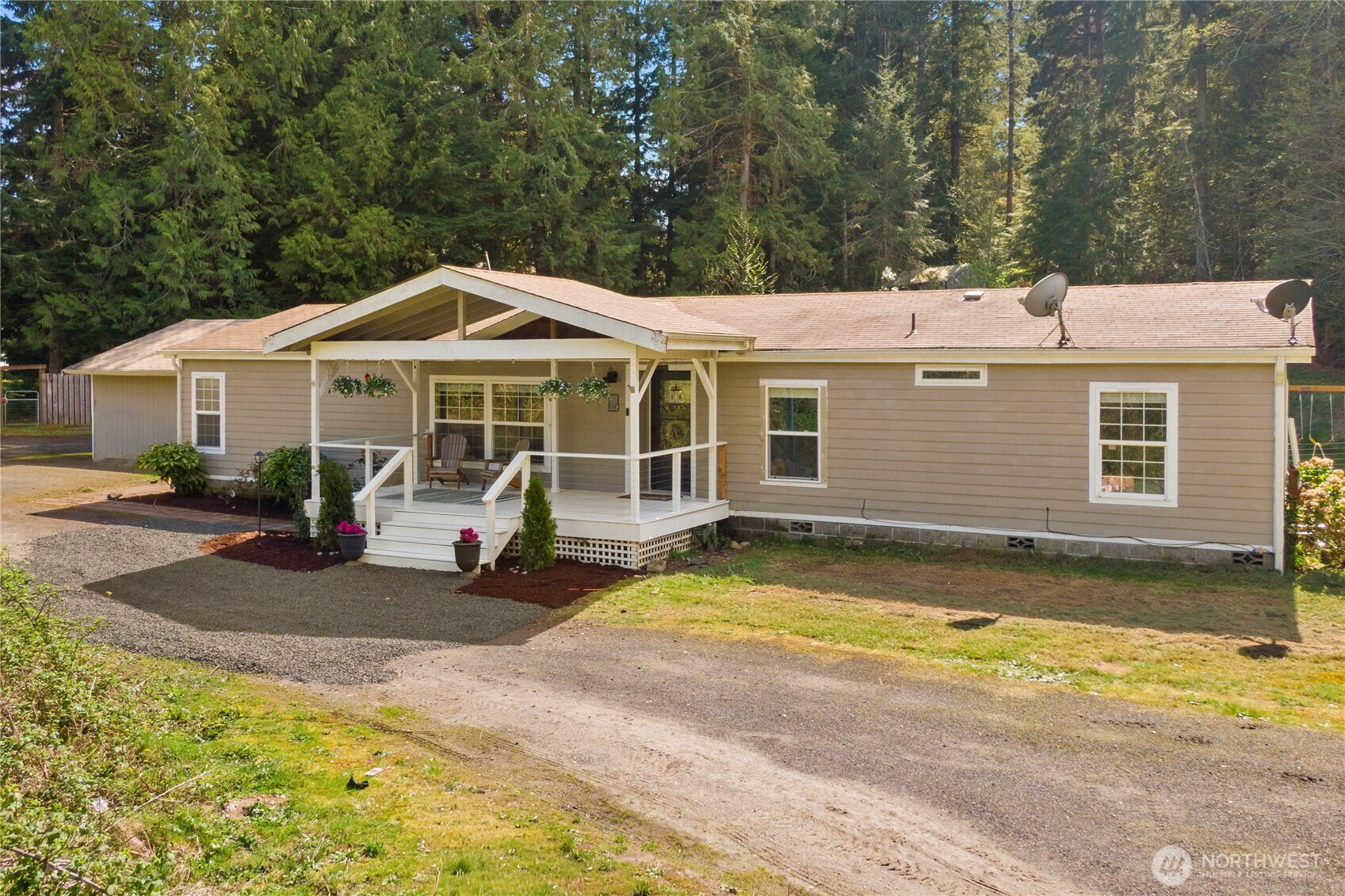 9342 Phillips Road SE, Port Orchard, WA 98367-8535