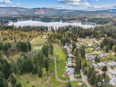 15418 Scenic Shores Drive SE, Yelm, WA 98597 - Photo 2