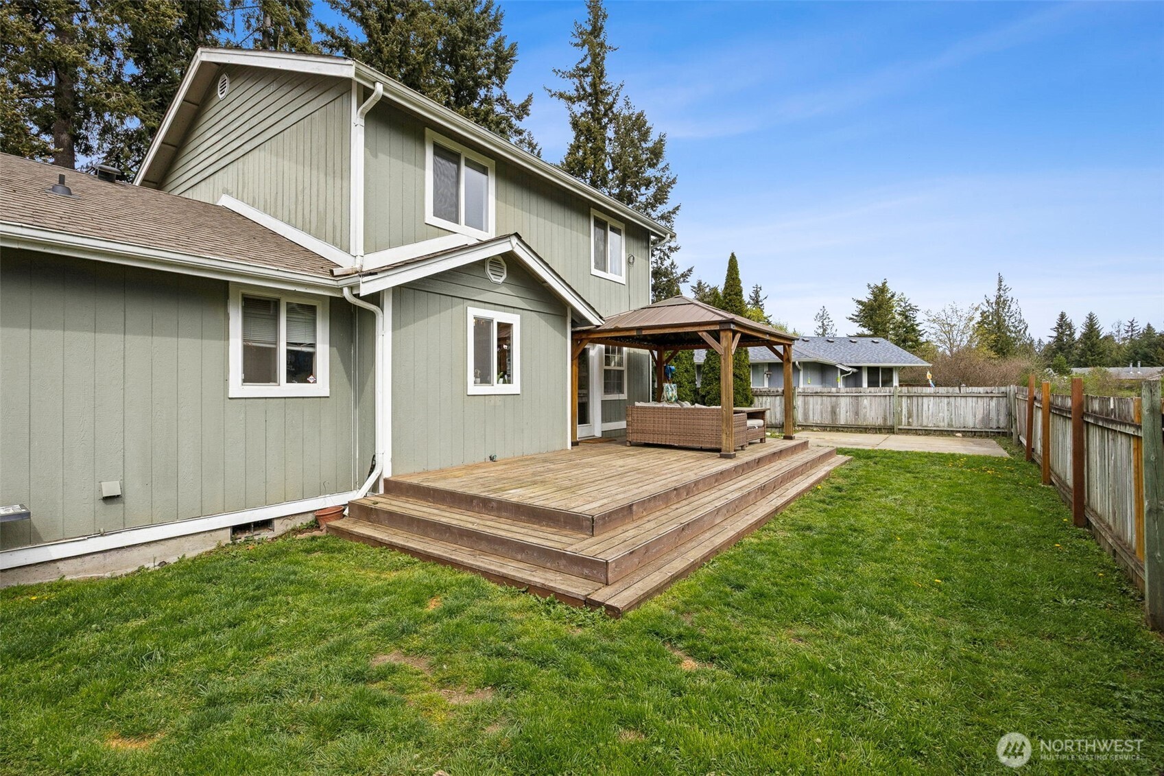 15418 Scenic Shores Drive SE, Yelm, WA 98597