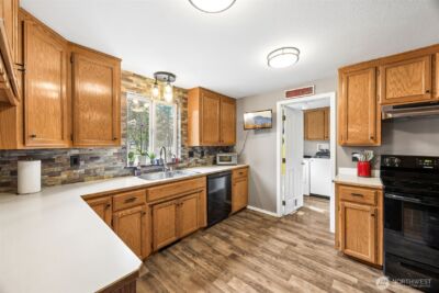 15418 Scenic Shores Drive SE, Yelm, WA 98597 - Photo 6