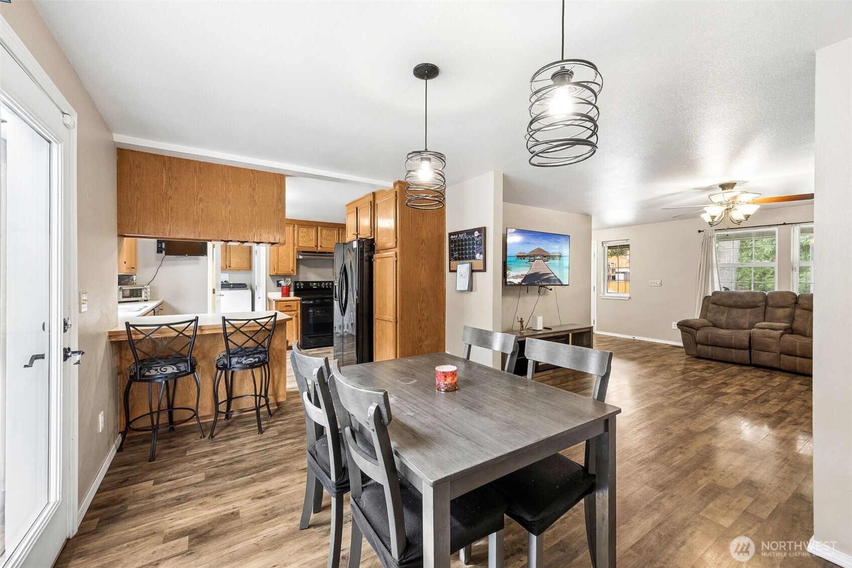 15418 Scenic Shores Drive SE, Yelm, WA 98597