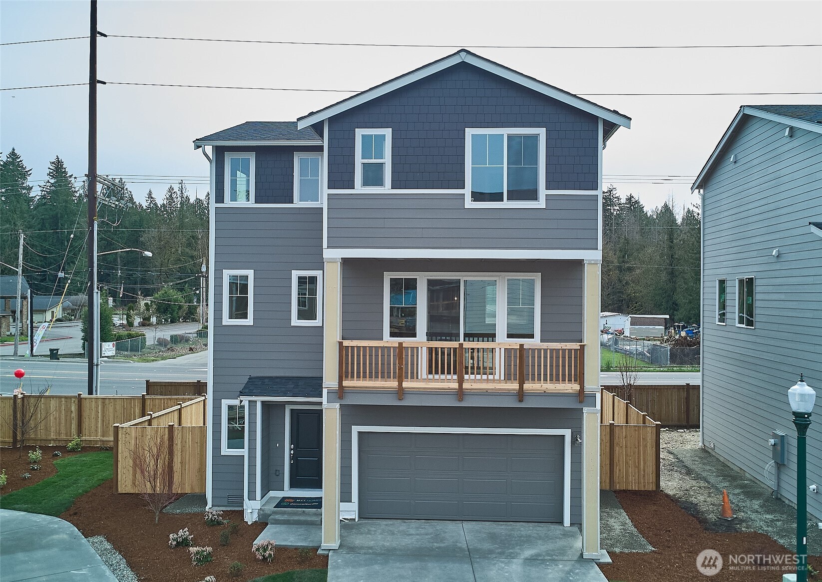 18506 SE 271st Court , Covington, WA 98042