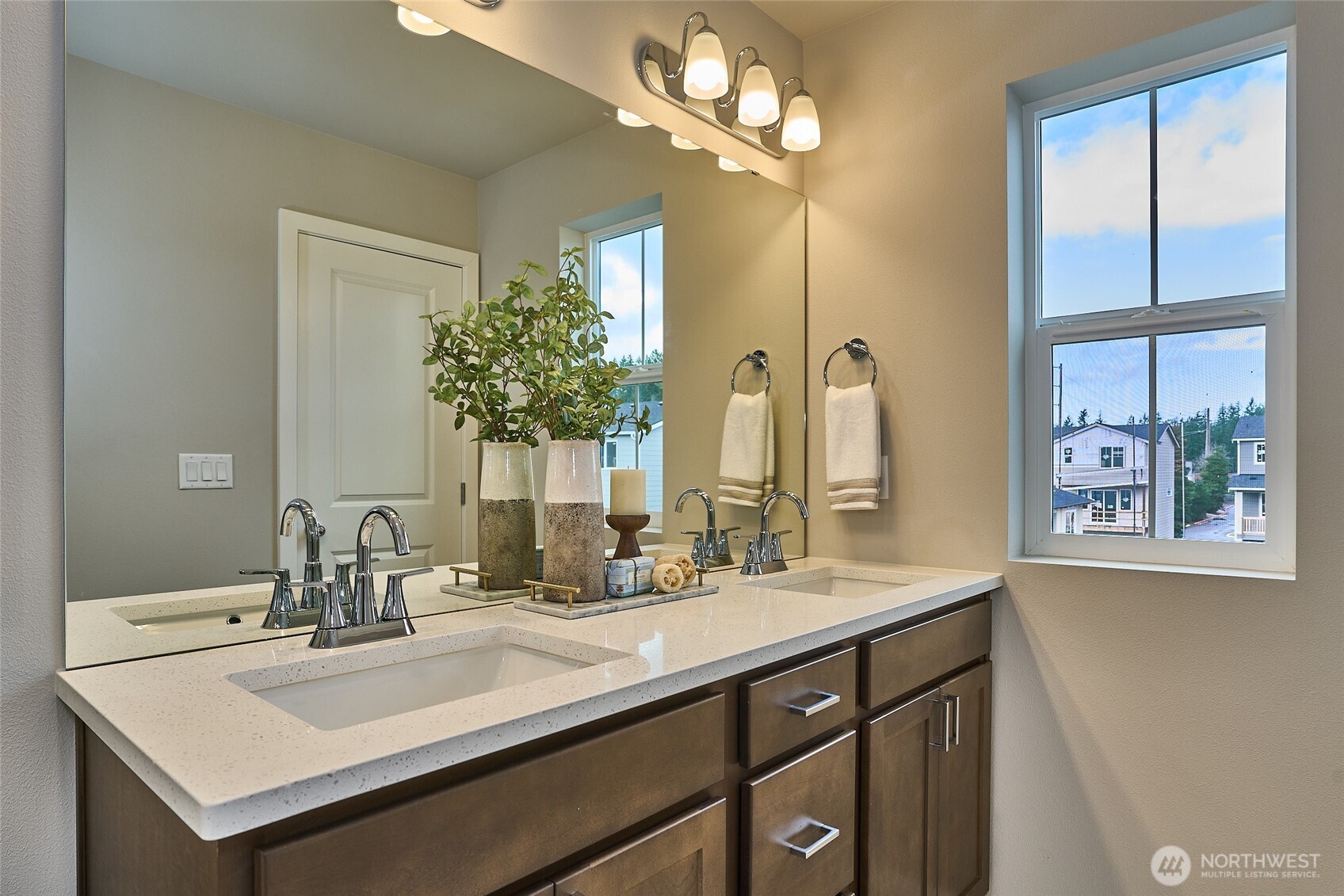 18506 SE 271st Court , Covington, WA 98042