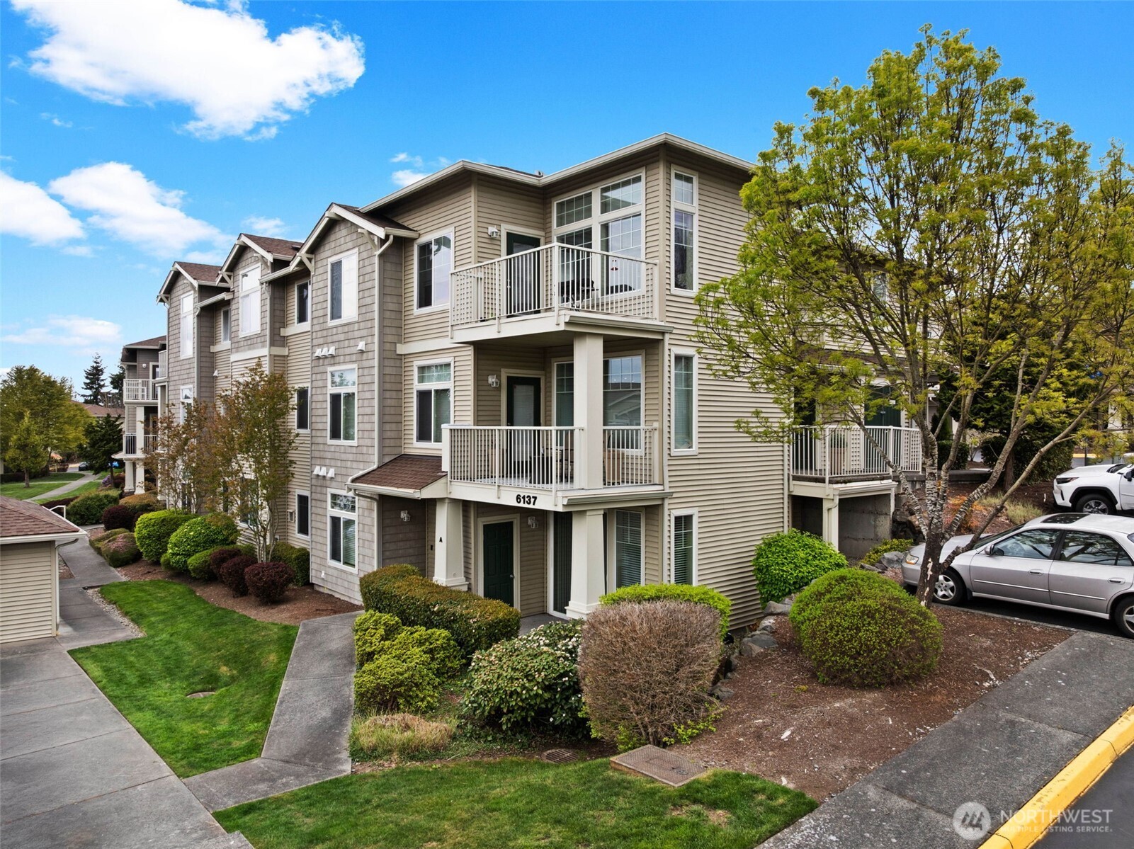 6137 Hazel Loop SE #A8, Auburn, WA 98092-8180