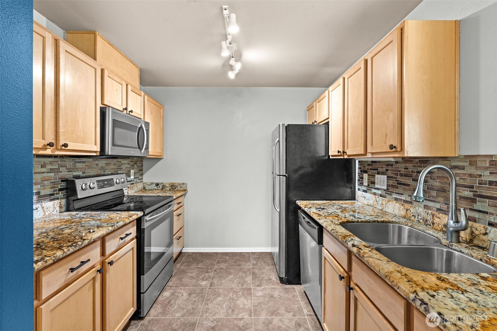 6137 Hazel Loop SE #A8, Auburn, WA 98092-8180