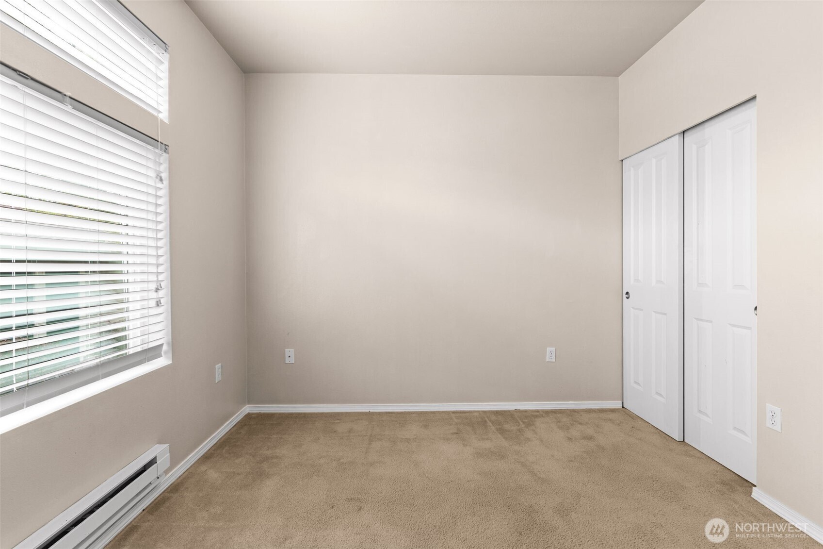6137 Hazel Loop SE #A8, Auburn, WA 98092-8180