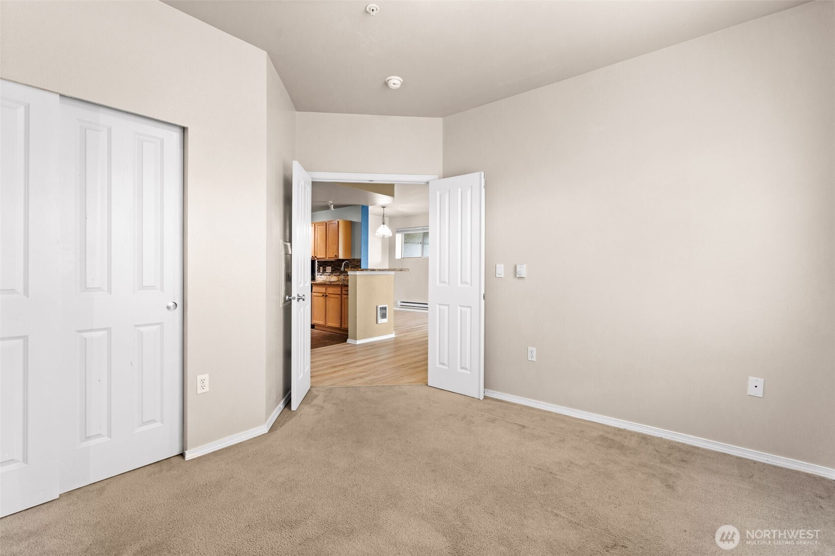 6137 Hazel Loop SE #A8, Auburn, WA 98092-8180