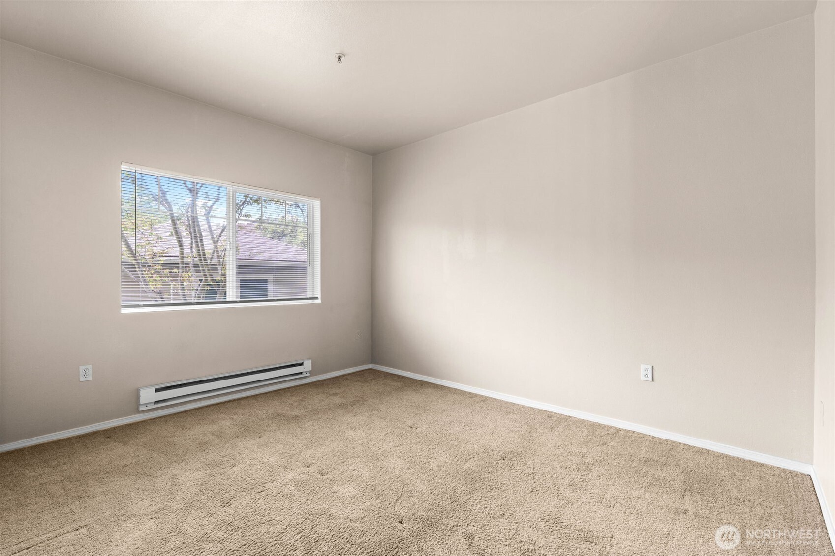 6137 Hazel Loop SE #A8, Auburn, WA 98092-8180