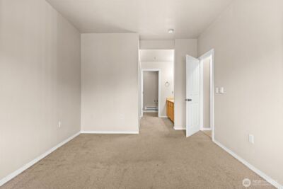 6137 Hazel Loop SE #A8, Auburn, WA 98092-8180 - Photo 22