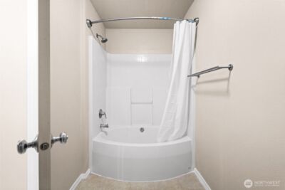 6137 Hazel Loop SE #A8, Auburn, WA 98092-8180 - Photo 25