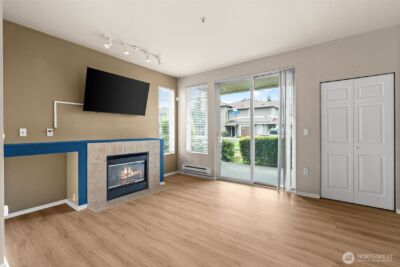 6137 Hazel Loop SE #A8, Auburn, WA 98092-8180 - Photo 7