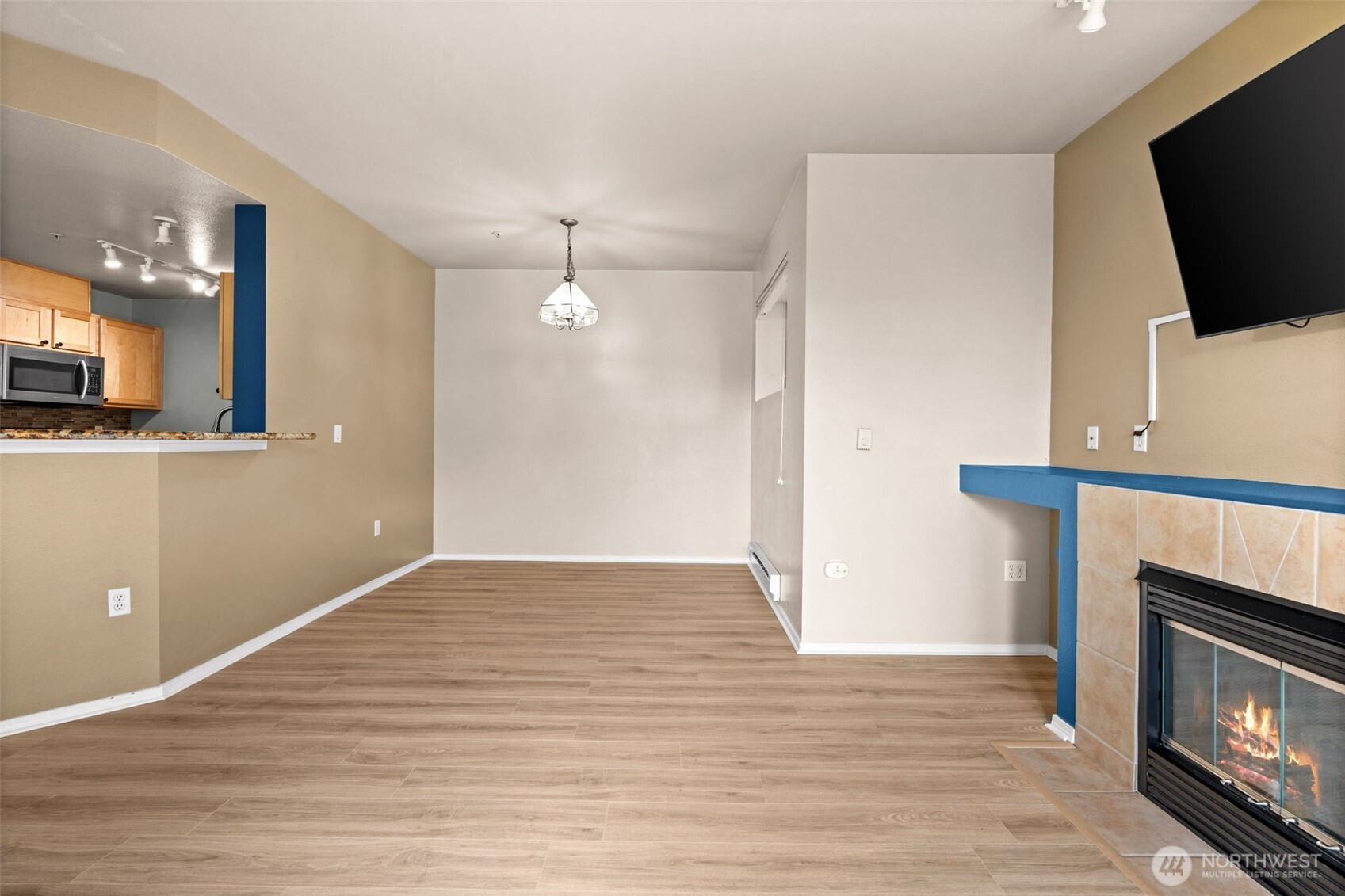 6137 Hazel Loop SE #A8, Auburn, WA 98092-8180