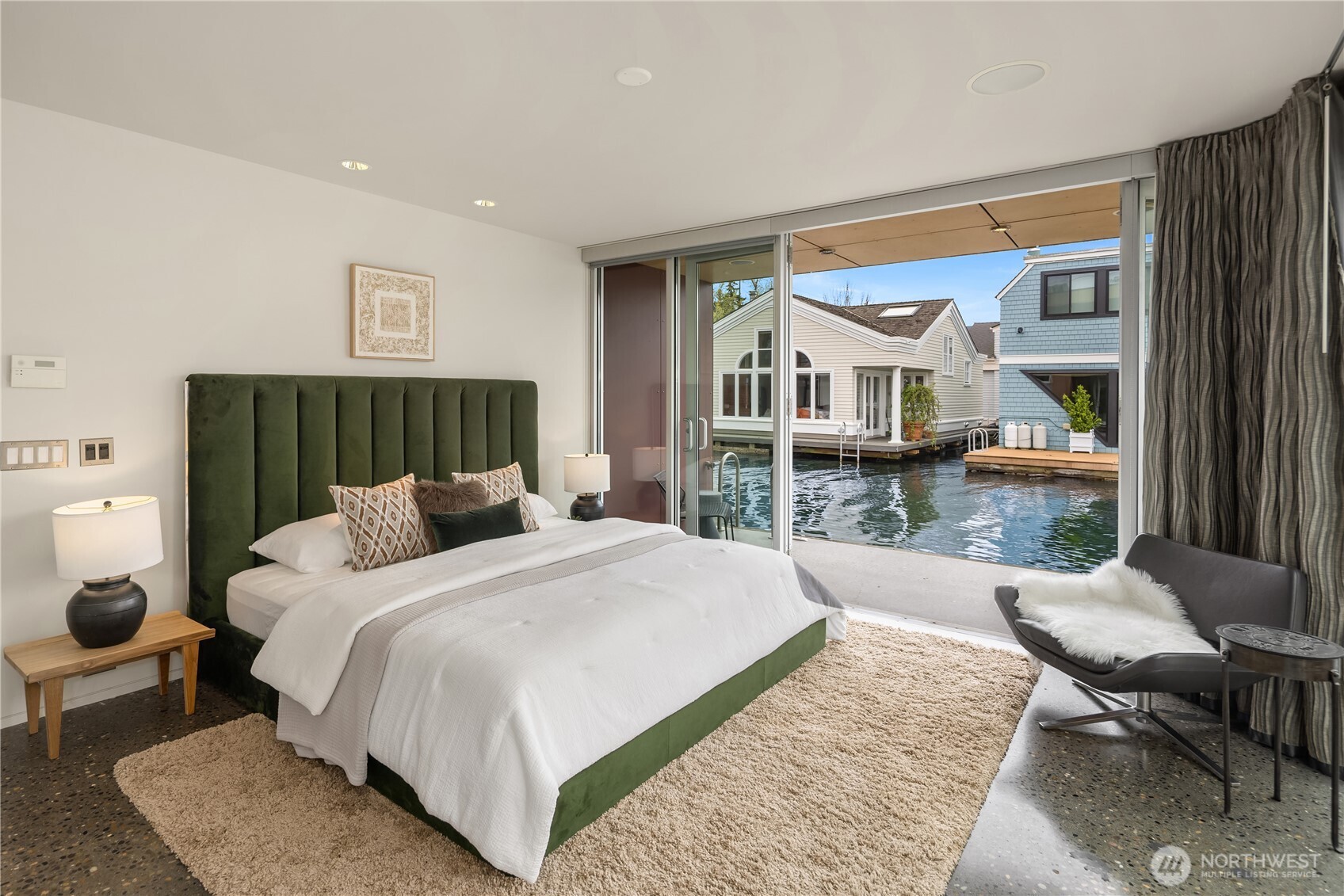 2369 Fairview Avenue E #6, Seattle, WA 98102