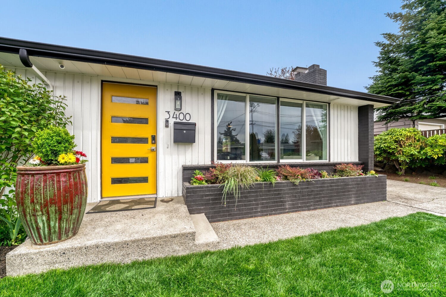 3400 NE 11th Street , Renton, WA 98056