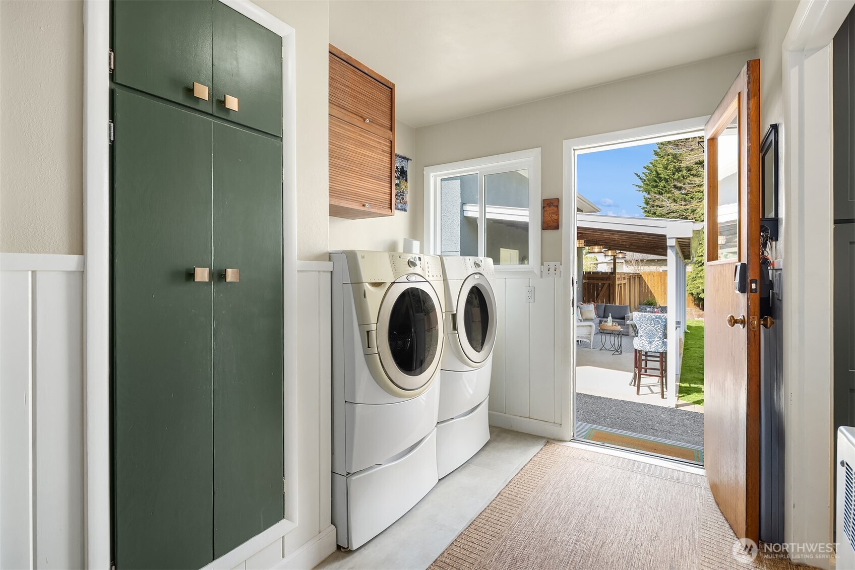 1312 C Street , Lynden, WA 98264-2014