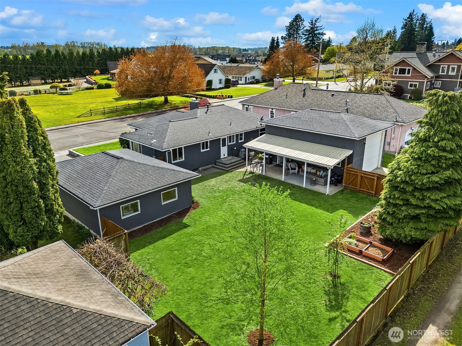 1312 C Street , Lynden, WA 98264-2014