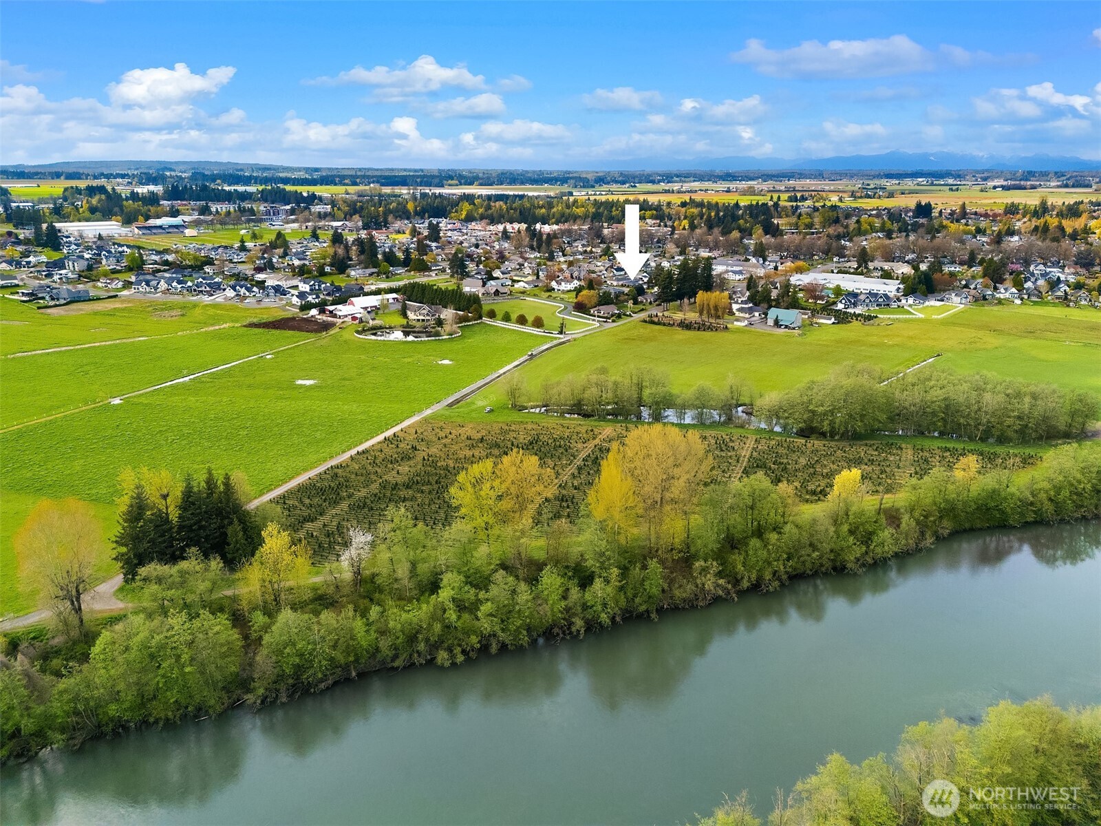 1312 C Street , Lynden, WA 98264-2014